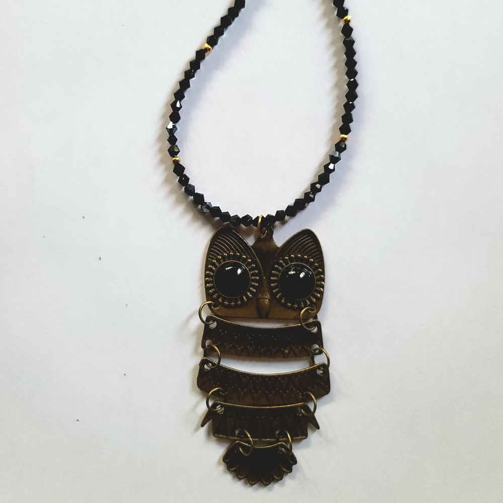 ESTATE FIND RARE VINTAGE LARGE OWLLOVERS BLACK ONYX SWAROVSKI BEADED NECKLACE